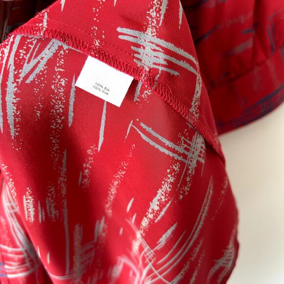Urban Outfitters 100% Silk Lux Dress Red Size M NWT Abstract Artsy Retro Modest - Picture 7 of 8